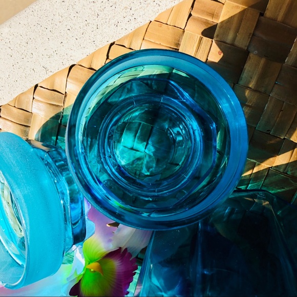 MCM VINTAGE L. E. SMITH BLUE GLASS CANISTER SET 💙 - Picture 5 of 6